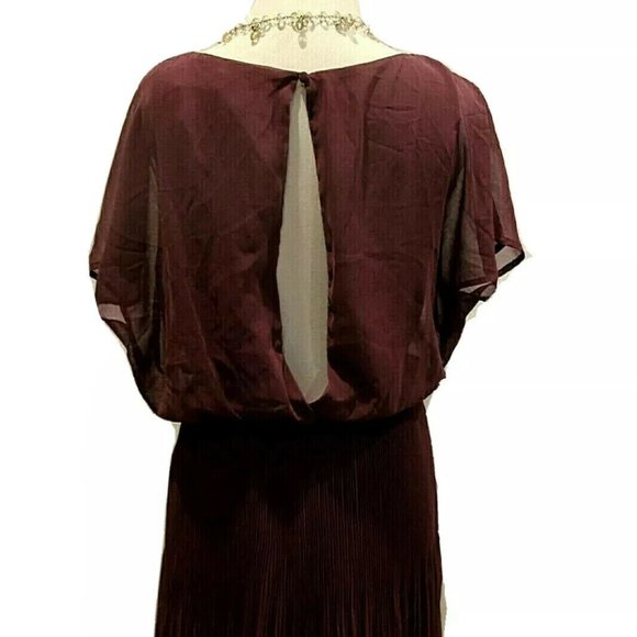 LUSH Plum Dolman Sleeve Open Back Sheath Dress - Picture 6 of 9